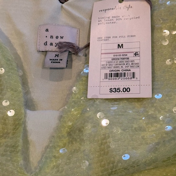 NWT Sparkling Sequin Dress Lime Neon Green. Size M - Picture 5 of 7